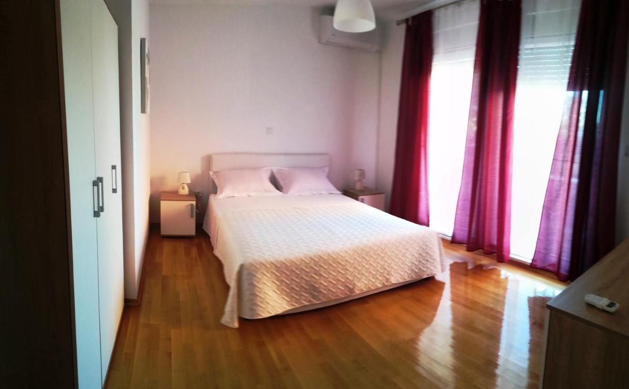 Apartmani Ljubo Split Exterior photo