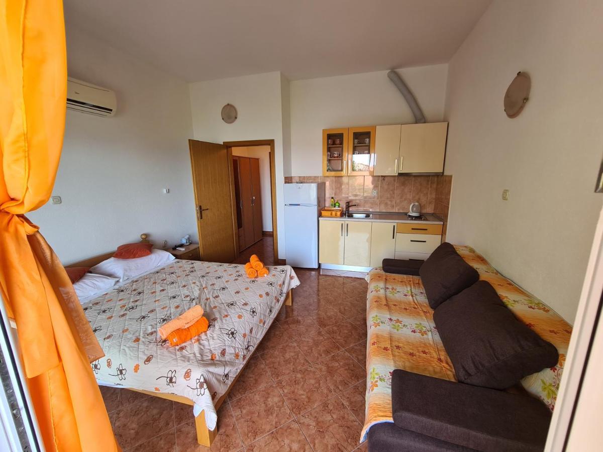 Apartmani Ljubo Split Exterior photo