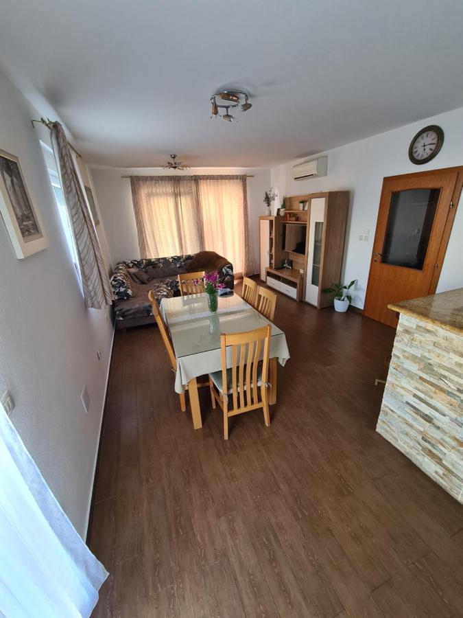 Apartmani Ljubo Split Exterior photo