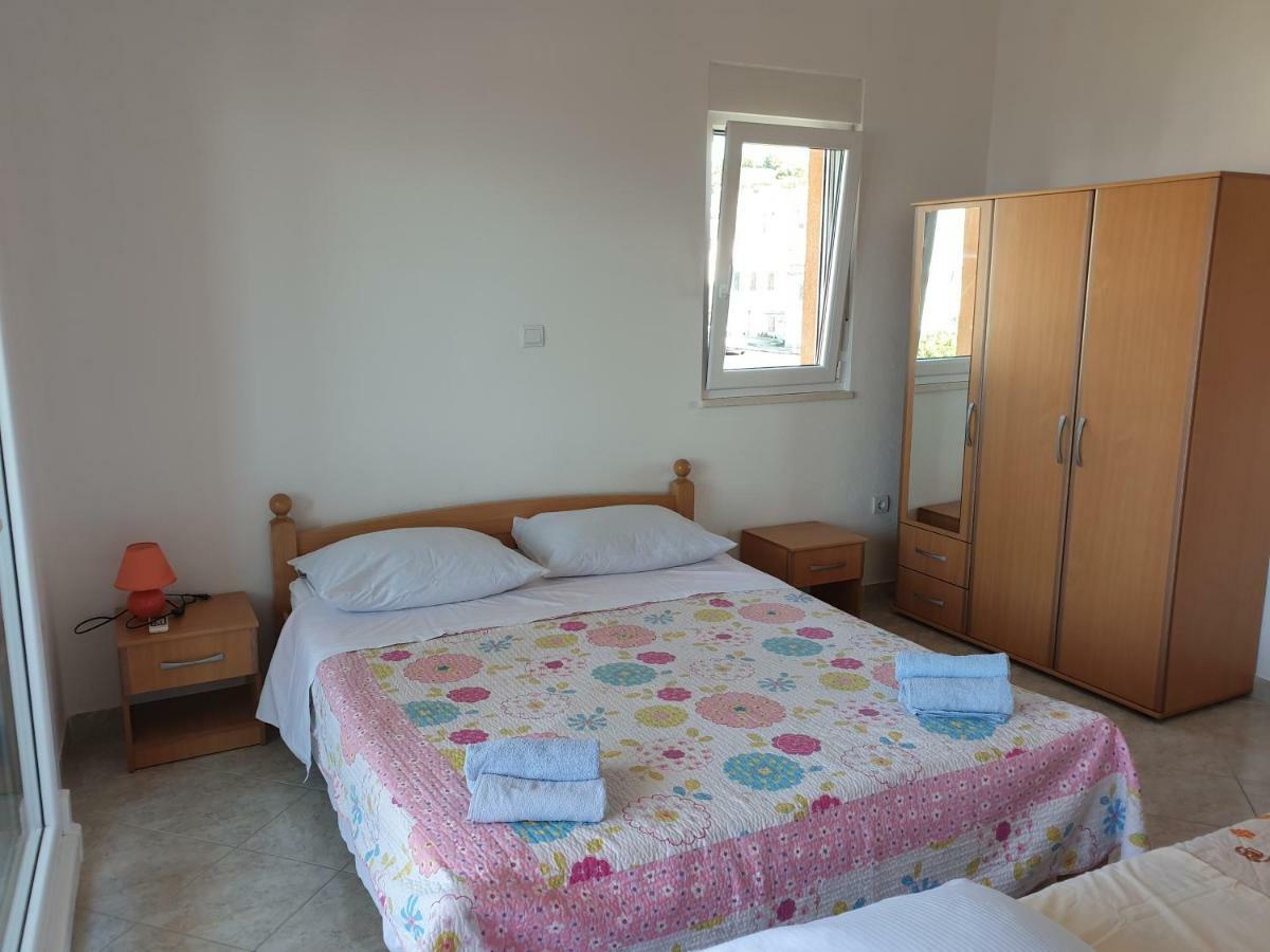 Apartmani Ljubo Split Exterior photo