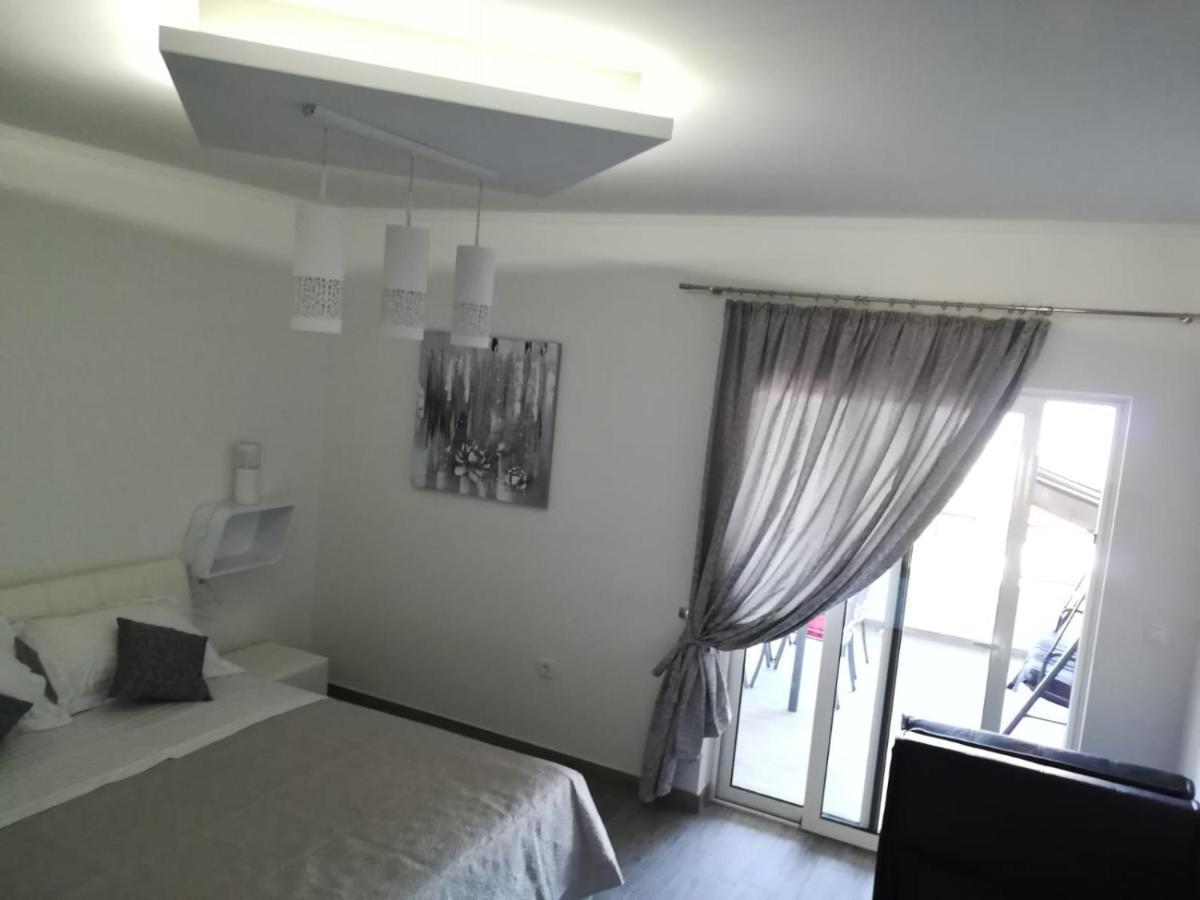Apartmani Ljubo Split Exterior photo